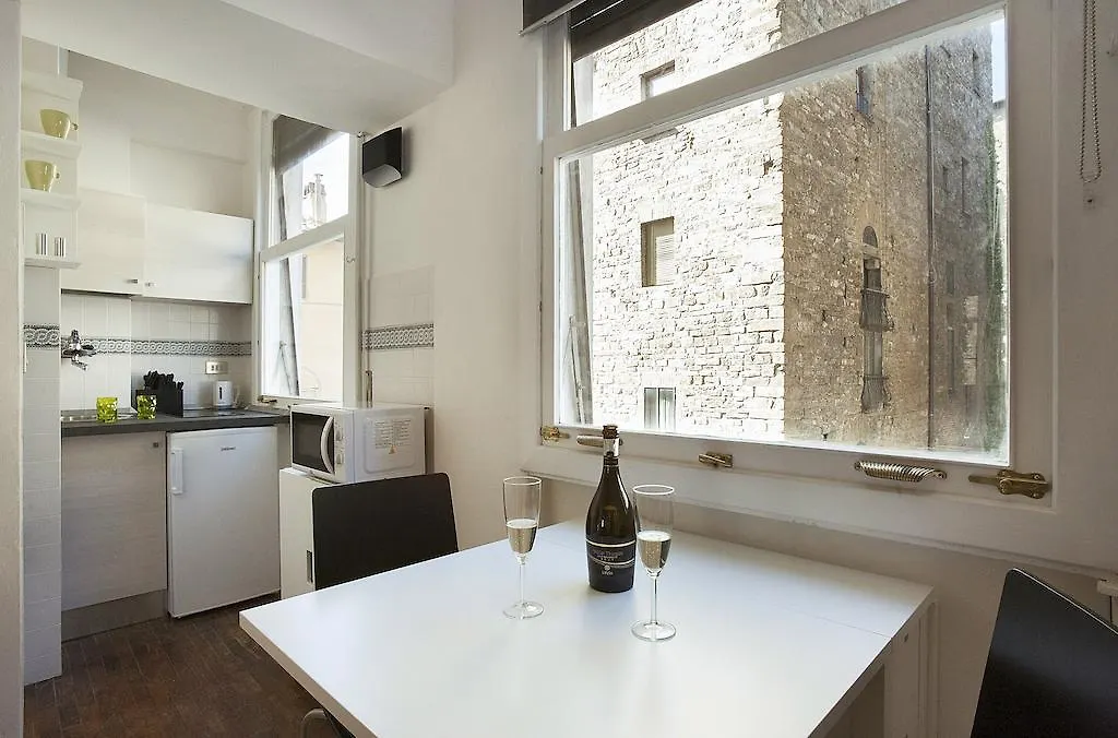 Ponte Vecchio Studio Apartment Florença