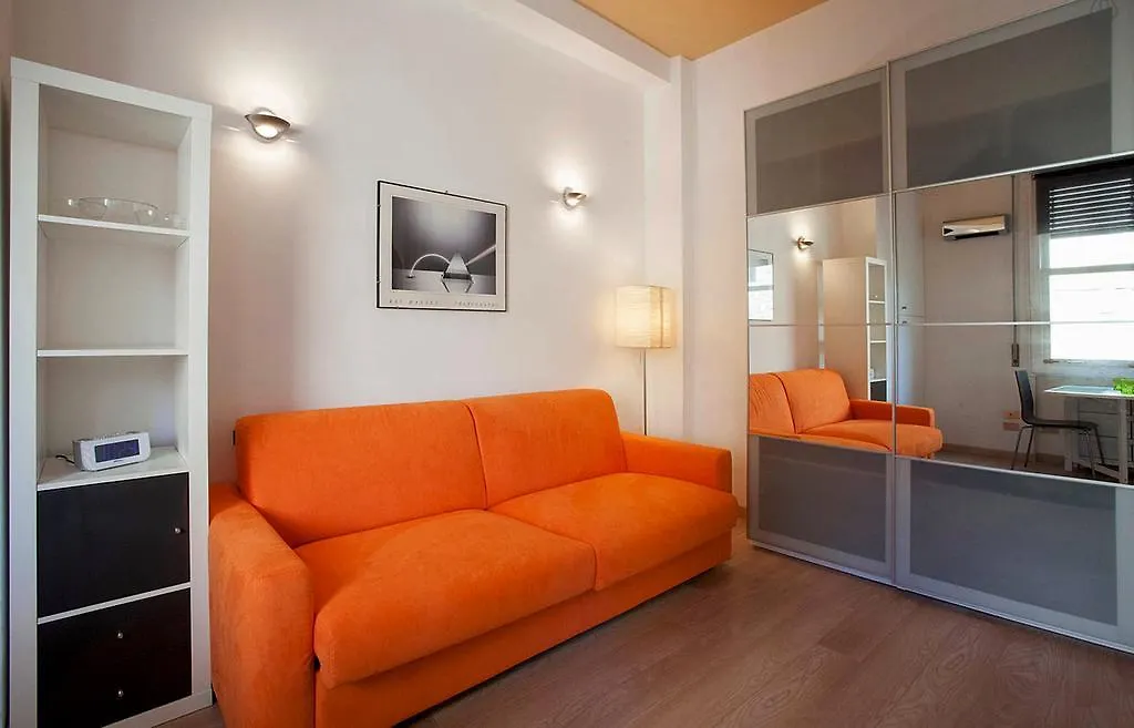 Ponte Vecchio Studio Apartment Florence